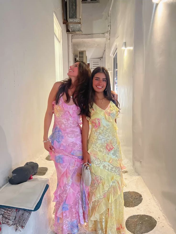 SOKYND Nancy Ruffled Sleeveless Maxi Dress in Yellow