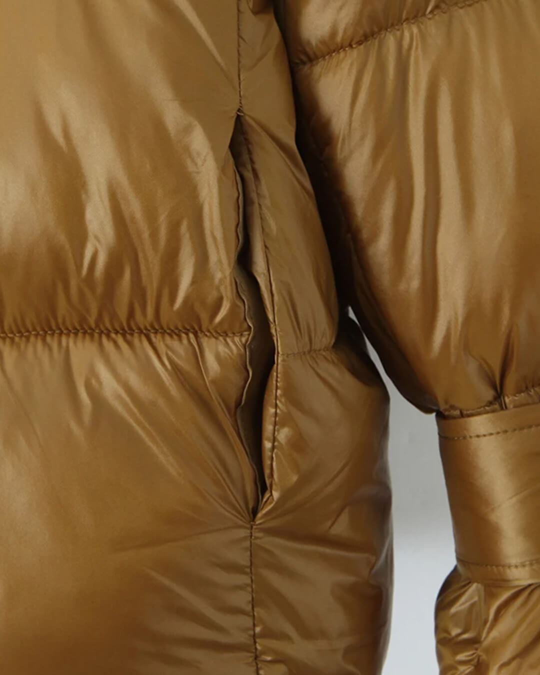 SOKYND Linda Shiny Puffer Jacket JacketGoldS
