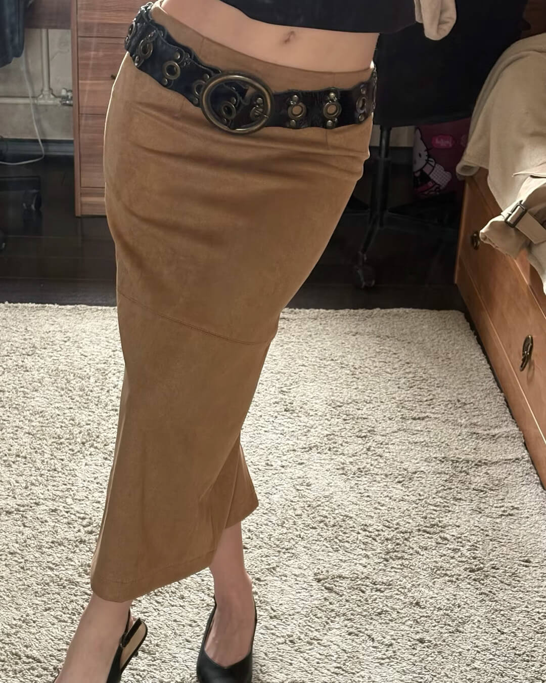 SOKYND Lisa High-Waist Faux Suede Midi Skirt SkirtSOKYND-092247-BEI-S-70327BeigeS